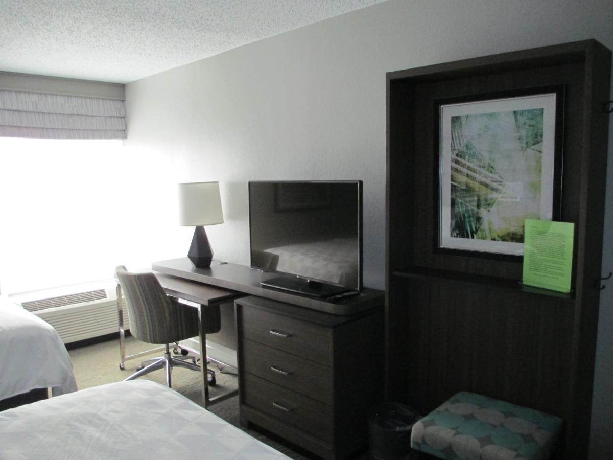 Holiday Inn Huntsville - Research Park By Ihg Екстериор снимка