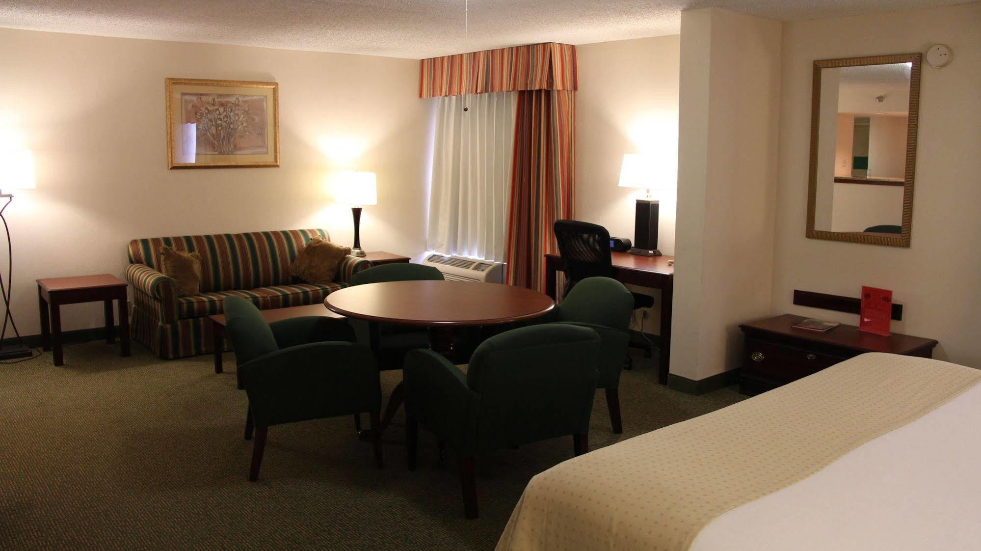 Holiday Inn Huntsville - Research Park By Ihg Екстериор снимка