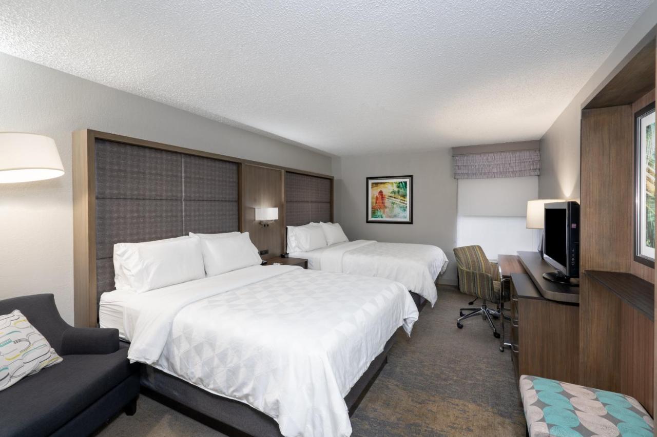 Holiday Inn Huntsville - Research Park By Ihg Екстериор снимка