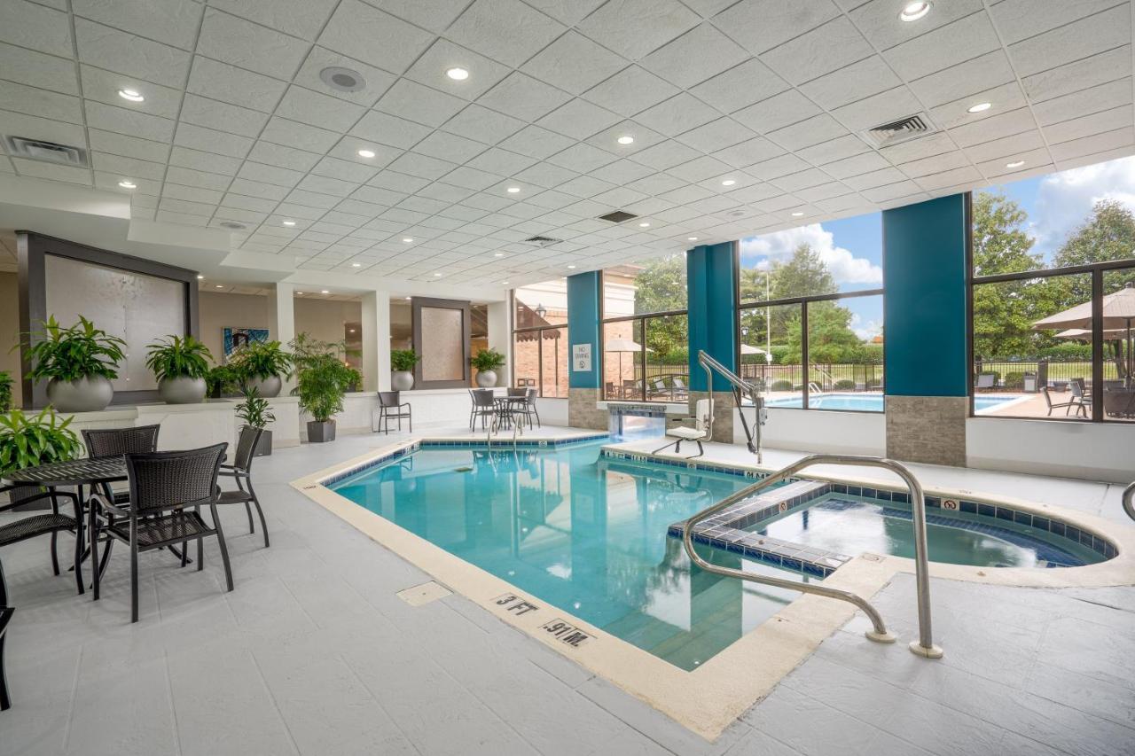 Holiday Inn Huntsville - Research Park By Ihg Екстериор снимка