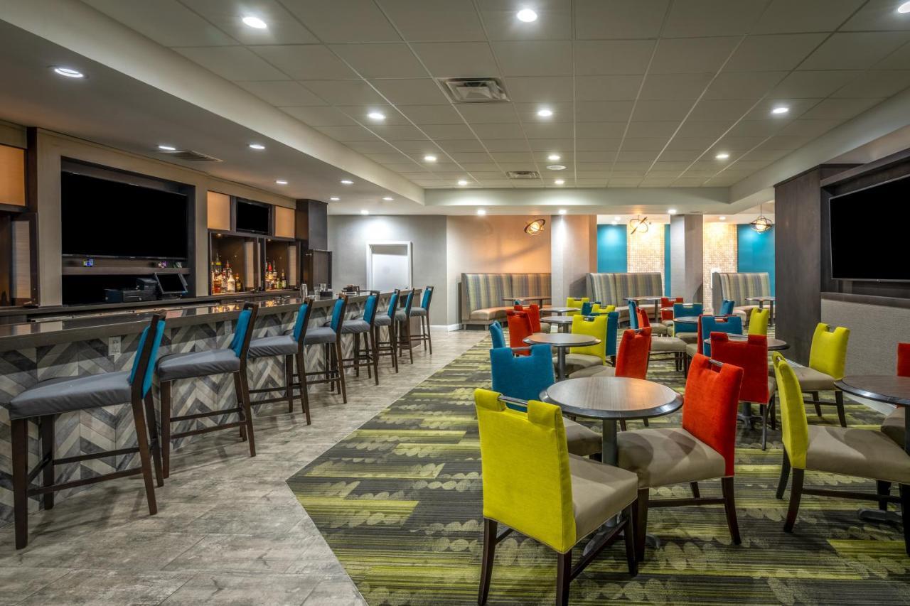 Holiday Inn Huntsville - Research Park By Ihg Екстериор снимка
